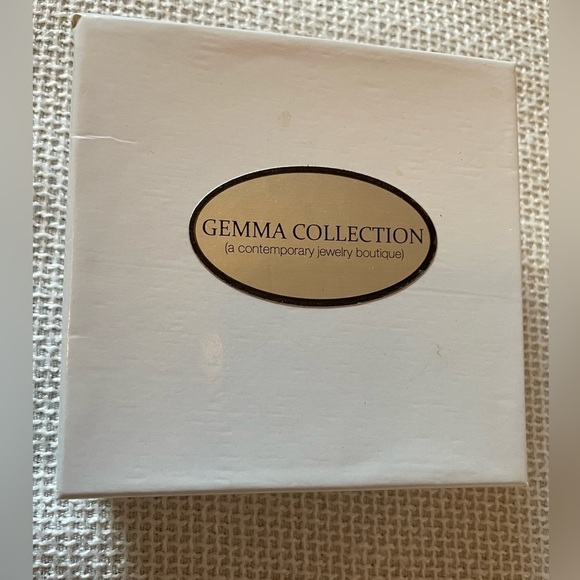 Gemma Collection Jewelry - Two pairs of pierced earrings
